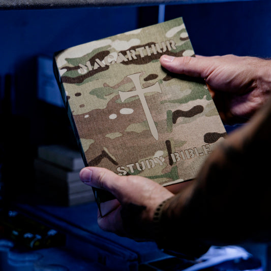 Cordura MacArthur Study bible